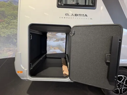 Adria Compact Supreme DL automatic / single beds photo: 20