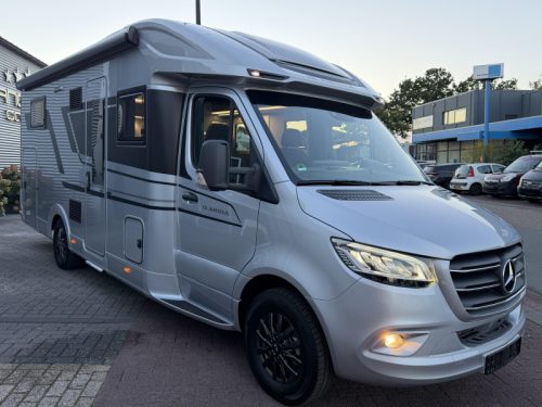 Adria Coral MB Supreme 670 DL Mercedes- L&auml;ngsbetten Foto: 3