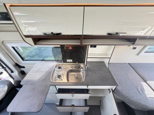 P&ouml;ssl Summit Prime 640 9G 180PK Vol Opties! SOLAR/TREKHAAK/SKYROOF/CARPLAY foto: 8