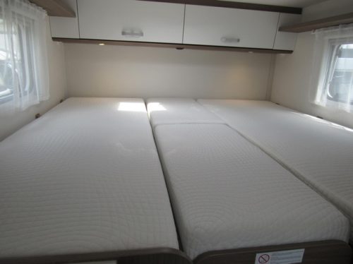 Carado V337 Pro Black Semi-integrated Single Beds  bj2024 photo: 12