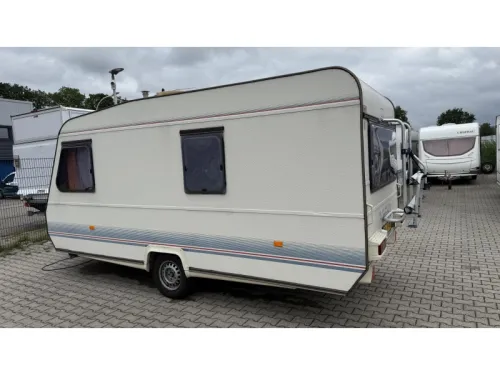 Adria Optima 425 TK Festbett Sitz Toilette Foto: 13