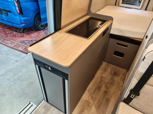 LMC INNOVAN 600 140PK Skyroof , Solar, Facelift photo: 9