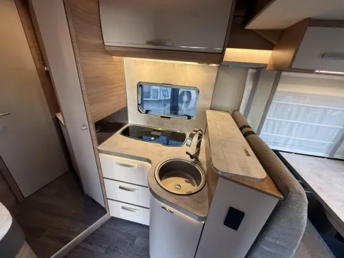 Knaus L!ve Wave 650 MF Pop-top roof Automatic 2024  photo: 15