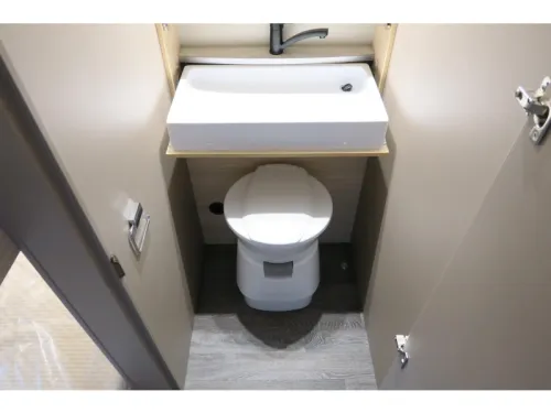 Weinsberg CaraLife 470 QDK Rangierhilfe+Klimaanlage+Vorzelt  Foto: 12