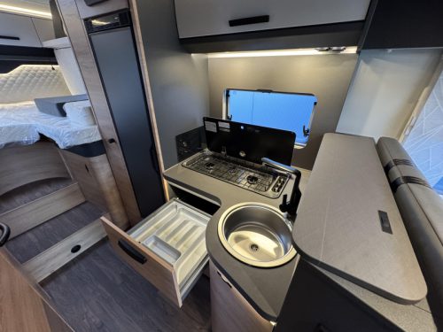 Knaus L!ve Wave 700 MEG  photo: 19