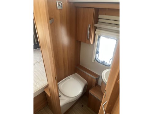 Eriba Feeling 425 - Mover - Cassette Awning photo: 14