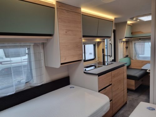 Dethleffs Camper 460 EL Foto: 13