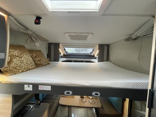 Dethleffs Just Go QUEENSBED+HEFBED+FACE TO FACE  AUTMAAT ZONNEPANEEL 699M Foto: 3