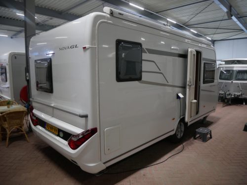 Eriba Nova GL 465 Inkl. Mover und Markise Foto: 1