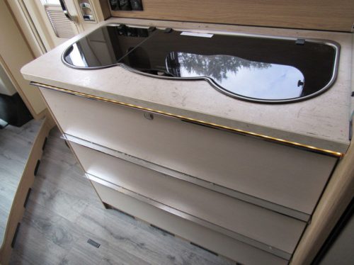LMC T663G Semi-integrated Single beds 5 Seats year of manufacture 11-2022 photo: 18