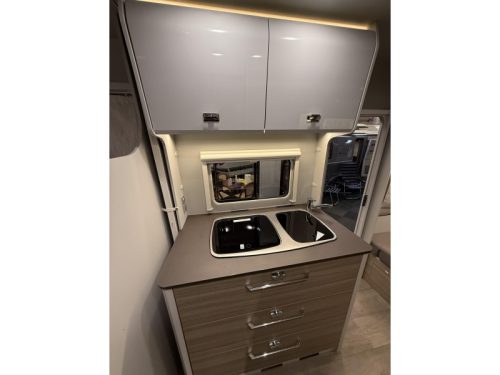 B&uuml;rstner Averso Plus 510 TK CAMA LITERA 7 PERSONAS TOP foto: 16