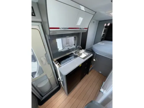 Adria Elios Adria Elios XCS Queensbed photo: 14