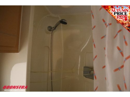 CI International Caroica 595 P 2.2 TDCI Mid-kitchen Dinette Single beds Cruise Control Camera Air Conditioning photo: 22