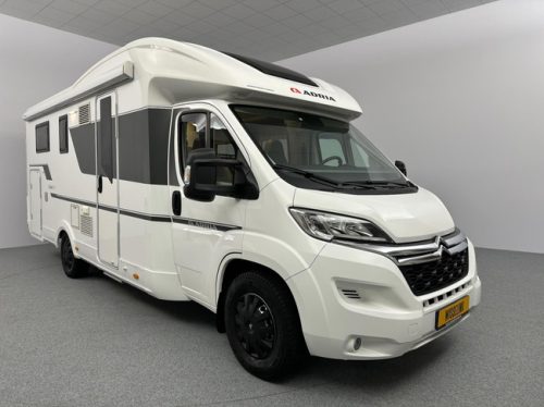 Adria Coral Axess 670 SL