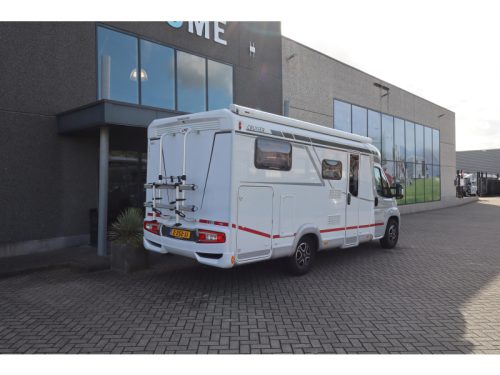 LMC Cruiser 646 G Automaat Einzelbetten Foto: 2