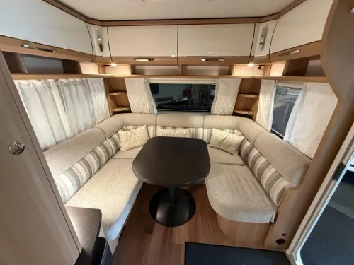 LMC Musica 490 E 2 BETTEN RUNDSITZGRUPPE RANGIERHILFE TOP Foto: 8