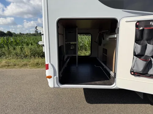 Carado Clever Edition 338 T Lithium, 180HP Heossafe photo: 23