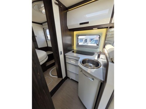 B&uuml;rstner Elegance 695 G Queensbed BOMVOL 2017 photo: 9