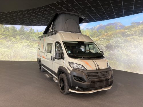 Robeta Apollo 636 Automatic Pop-top roof-complete photo: 1