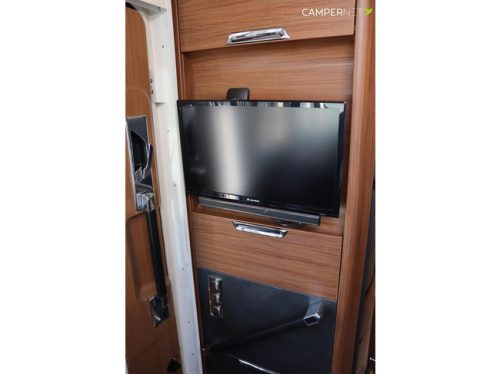NIESMANN-BISCHOFF ARTO 79LE 177hp Automatic | E&P Leveling System | Alde Heating | Truma Bank Air Conditioning | Fully Equipped! | Single beds | Solar Panels | Electri photo: 12