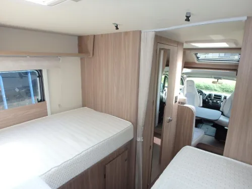B&uuml;rstner Delfin T 690 G HARMONY LINE Foto: 21