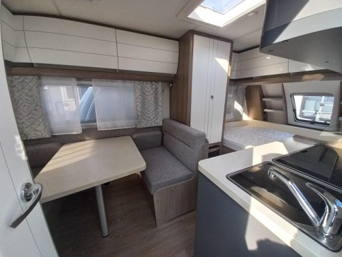 Hobby On Tour 390 SF Unico Verona-mover-fietsd  foto: 5