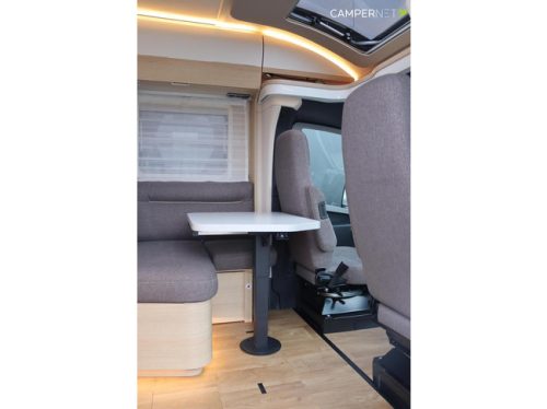 Hymer BMC-T 580 177hp Automatic | 1st Owner | Inverter | Single Beds | 2nd Leisure Battery | Solar Panels | Hymer SLC Chassis | photo: 5