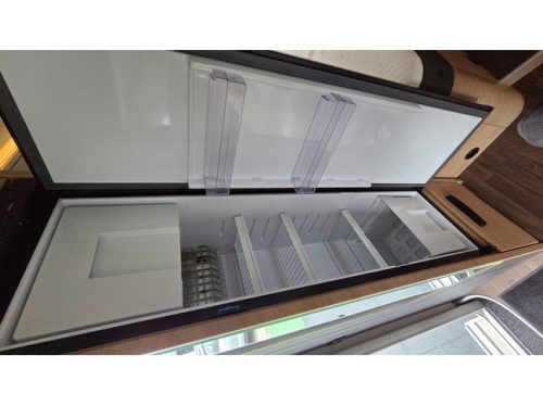 Knaus LIVE WAVE 650 MF Expected photo: 10