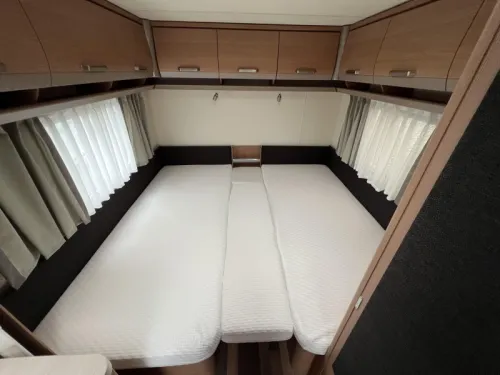 Knaus Sport 540 UE Awning, Bicycle carrier photo: 5
