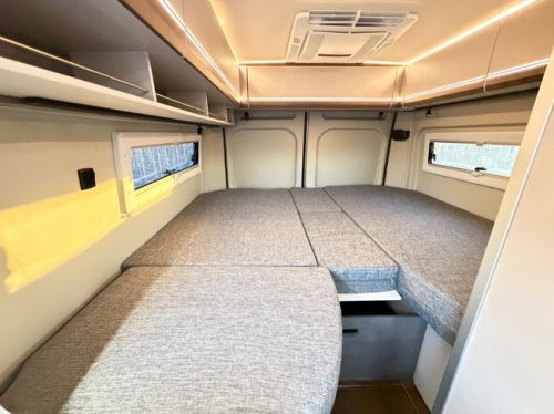P&ouml;ssl Summit Shine 600 L AUTOMATIC / AIR CONDITIONING / ADAPTIVE CRUISE CONTROL photo: 5
