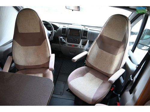 Adria Coral A 660SP photo: 5