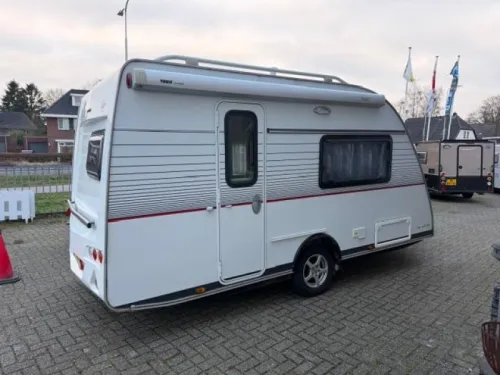 Kip Isa White 41 TCB Mit Rangierhilfe Und Markise Foto: 3