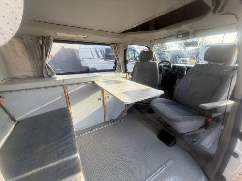 Westfalia California COACH Volkswagen Transporter I D 50 KW unique condition!!! Van conversion power steering Webasto auxiliary heater 4 berths towbar bike rack pop-top roof photo: 12