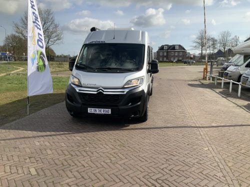 P&ouml;ssl Summit 600 Van conversion, 2.3 160 HP, with timing chain, Transverse bed, Motor-air conditioning, Swivel seats, Year of manufacture 2018 Camper centrum on the road Marum photo: 30