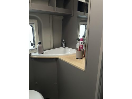 LMC Innovan 600 photo: 23