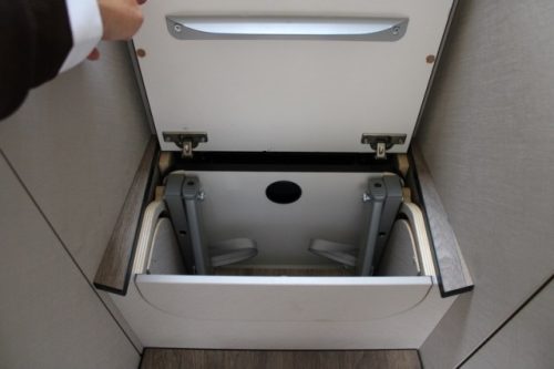 Int&eacute;gral l&eacute;ger jeune Hymer Exsis I 580 Pure 9G Tronic AUTOMATIQUE lits jumeaux (58 photo : 43