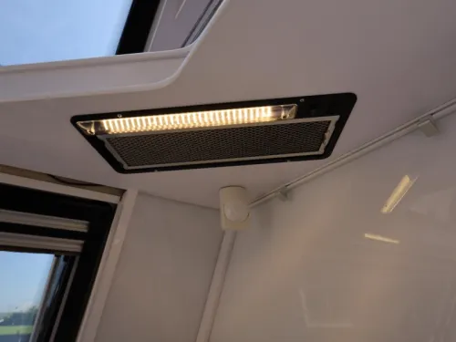 Kabe Imperial 740 TDL FK King Size u.a. Dachklimaanlage Niveausystem Foto: 11