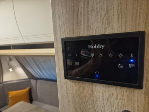 Hobby De Luxe 460 LU photo : 8