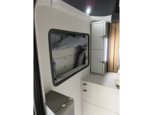 Hymer Grand Canyon S 600 XperienceEdition pop-top roof photo: 11