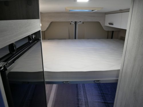 ROLLER Team Livingstone 5, 6 Meter Van conversion, Bunk bed!! photo: 16