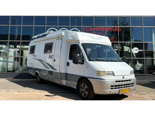 Hobby 600 2.8 JTD FaceToFace, Fixed bed, Awning photo: 2