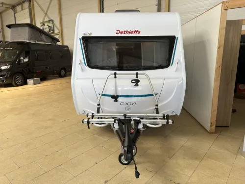 Dethleffs C'Joy 460 LE awning | ex-rental photo: 2