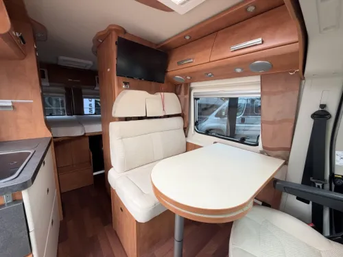 Carthago Malibu Van 600 Vast Bed Airco 2016  foto: 11