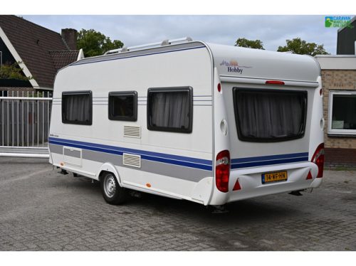 Hobby De Luxe 460UFe photo: 2