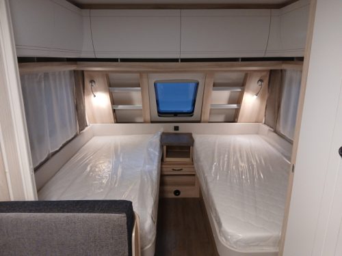 Hobby De Luxe 460 SL Foto: 4