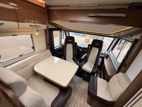 LMC Explorer Comfort 735 G Single Beds Pull-down Bed 2019 photo: 10