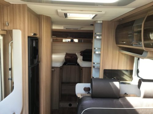 Knaus R22 700 MEG PLATINUM AUTOMATIC, LEVEL, 25,000KM photo: 7