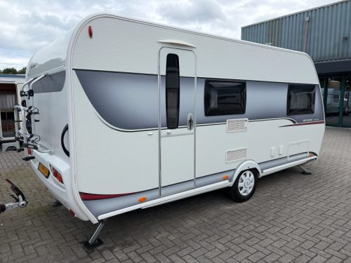 Hobby On Tour 470 KMF Awning/Bike rack photo: 1