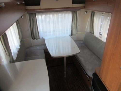 Eriba Touring 320 SEHR KOMPAKT UND MIT RANGIERHILFE Foto: 2