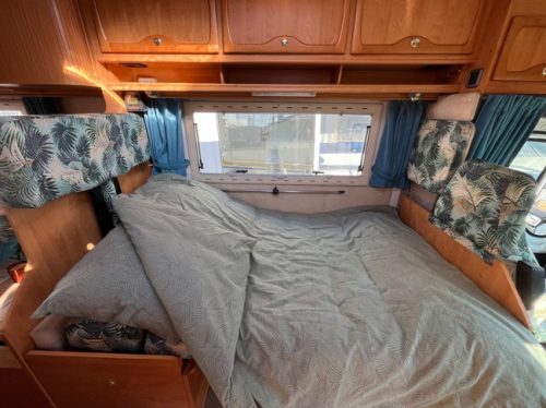 Eura Mobil Compact Off-grid Omvormer Zonnepaneel Maxi-Fan 4p. Foto: 16
